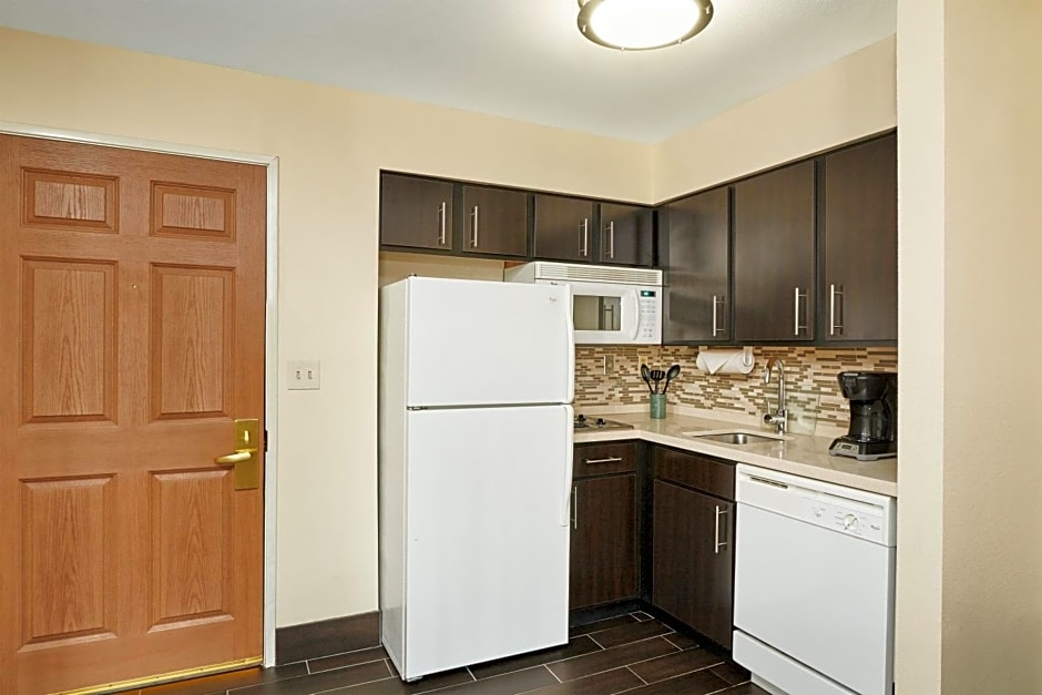 Staybridge Suites Glenview, an IHG Hotel