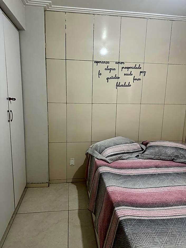 Em Ondina, atravessou praia! Subiu escada piscina!