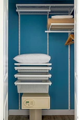 Two-Bedroom Suite