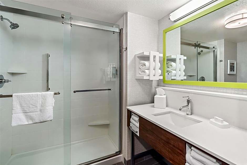 Hampton Inn By Hilton & Suites Lathrop, Ca