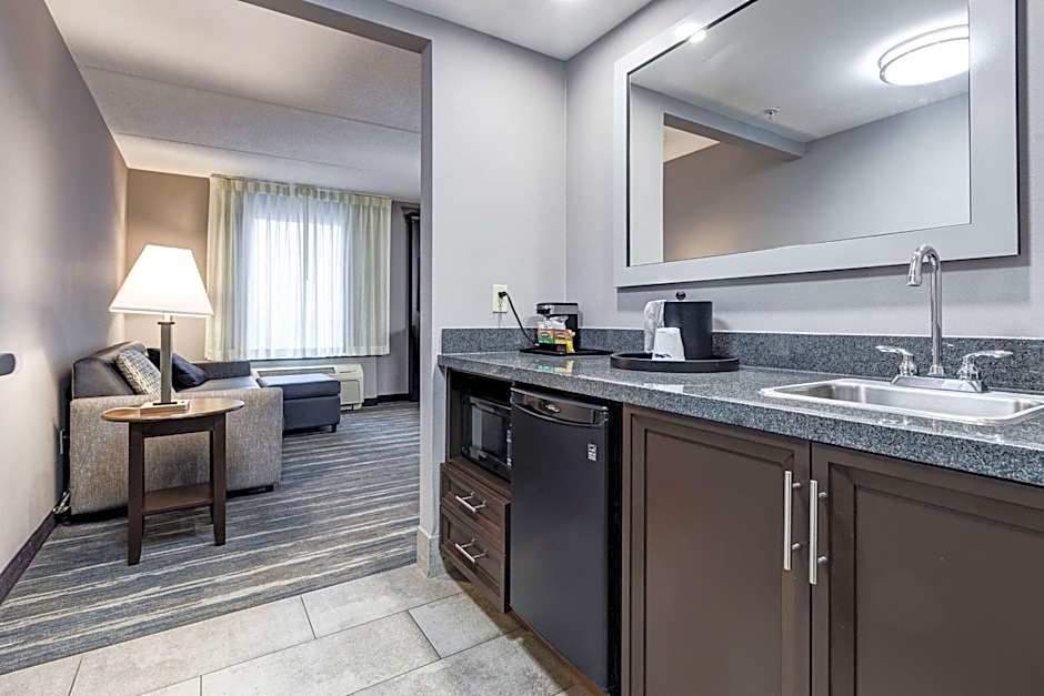 Hampton Inn & Suites By Hilton Hamilton-Brantford