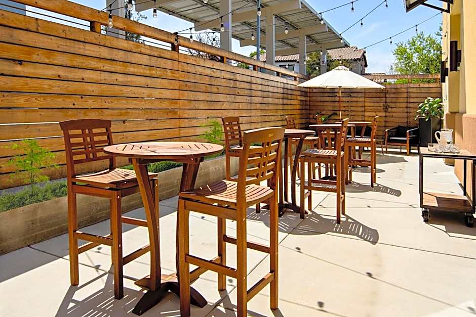 Holiday Inn Express Hotel & Suites Atascadero By IHG