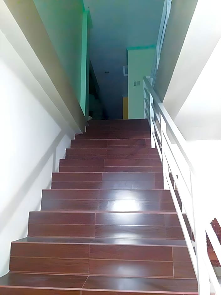 Aranas-Carillo Travellers Inn