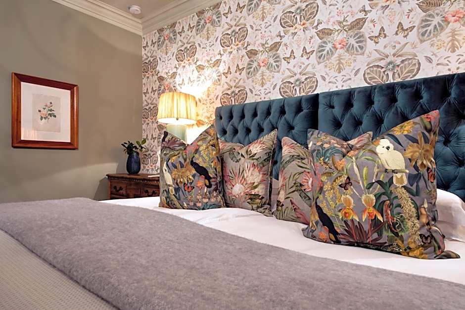 Avondrood Guest House by The Oyster Collection