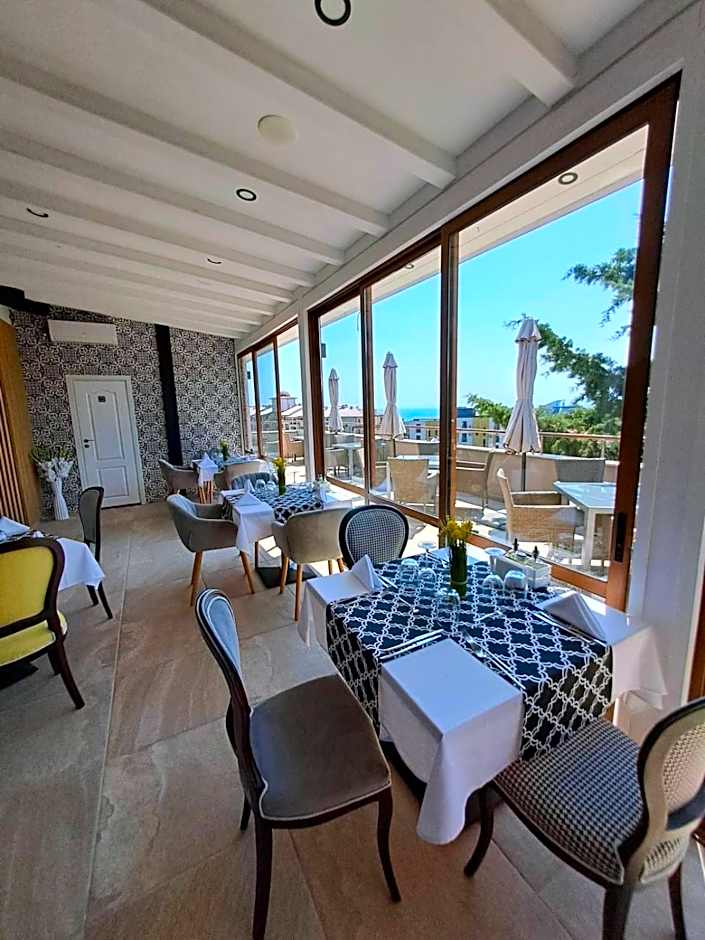 Vemara City Boutique Hotel-free parking
