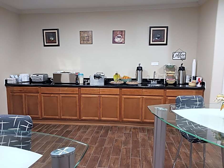 Yorktown Inn and Suites