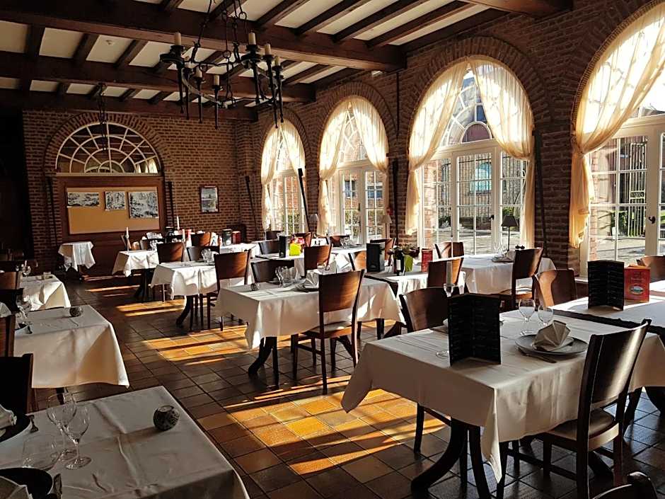 LOGIS - Château de la Motte - Hôtel & Restaurant