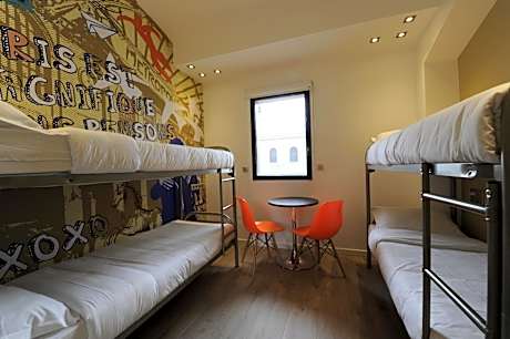 Quadruple Room with Shower