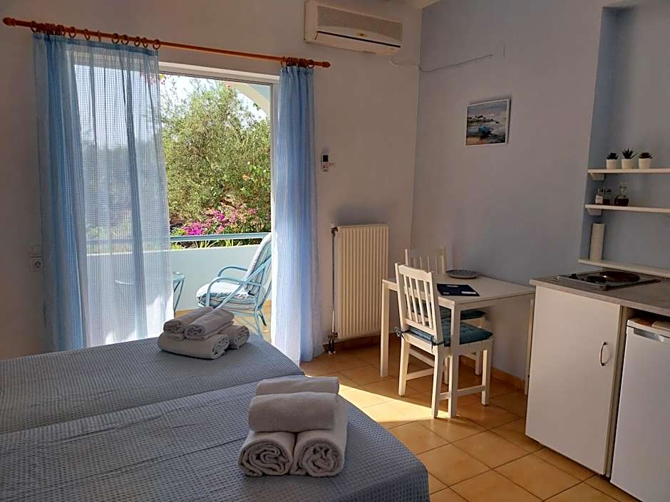 Villa Chariklia Studios