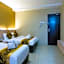Top Garden Hotel
