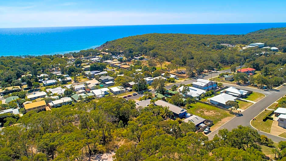 Cool Bananas Backpackers