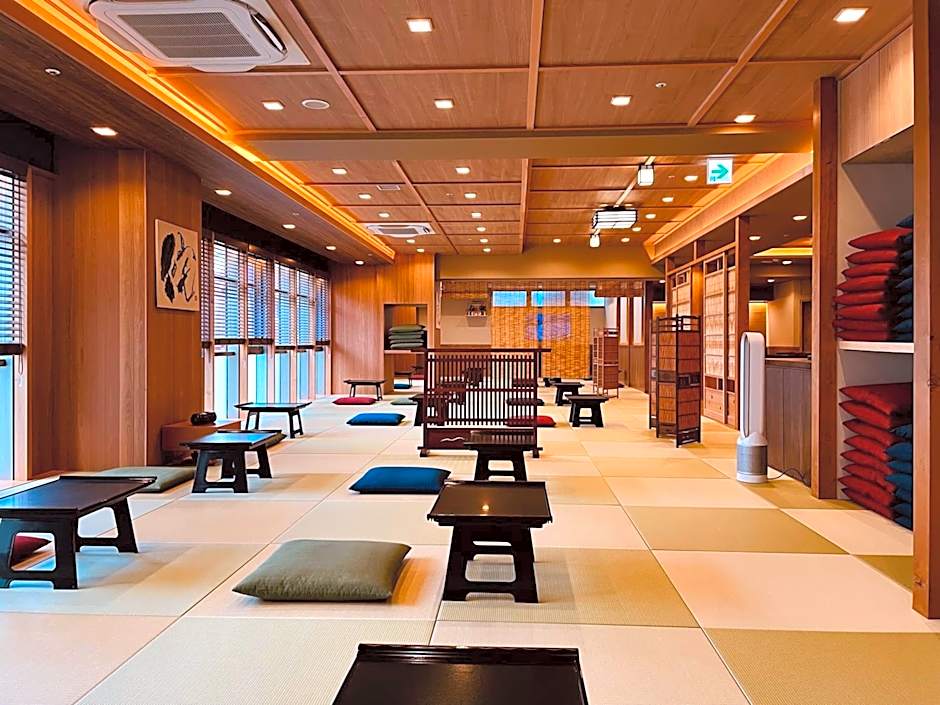 Capsle Hatago Akasaka SPABLIC INN