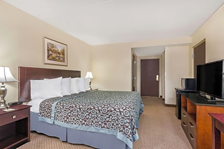 King Room - Accessible/Non-Smoking