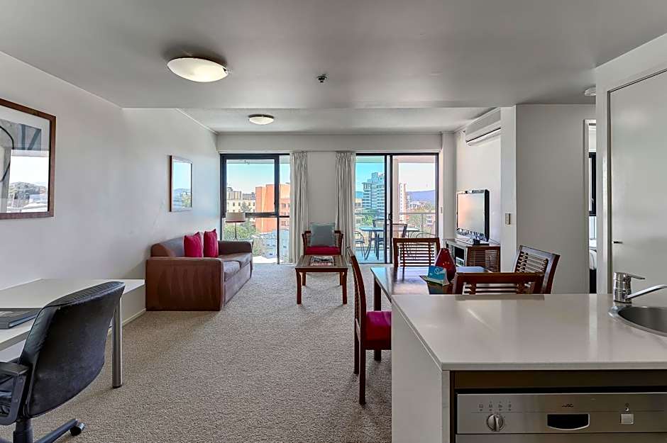 SKD Suites