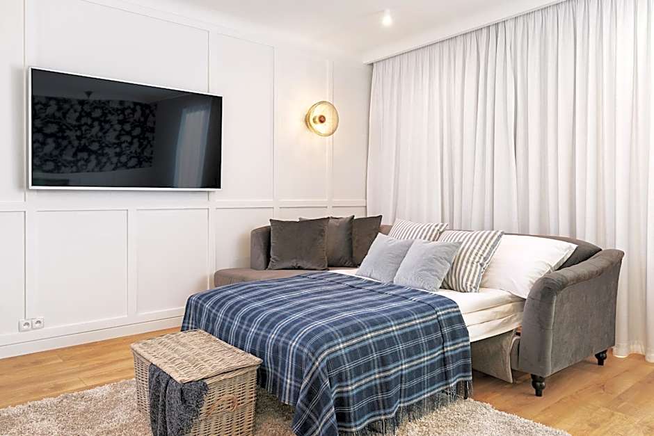 DEO PLAZA Riverside Residence by Noclegi Renters