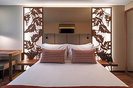 Superior Double Room with Balcony