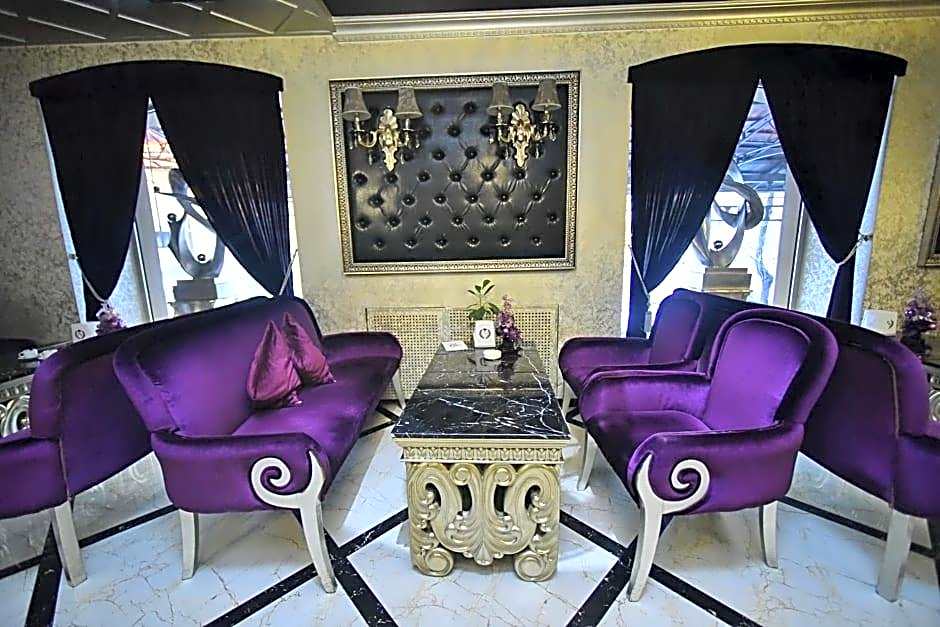 Imperial Palace Hotel