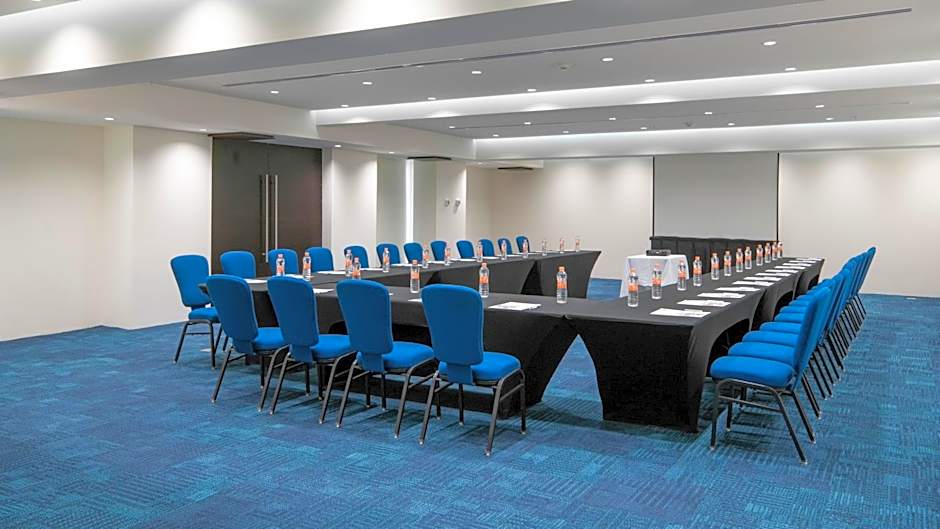 Holiday Inn Express Mexico Aeropuerto By IHG