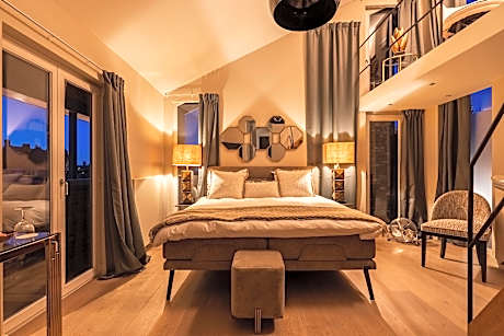 Family Room 2 Double Bed