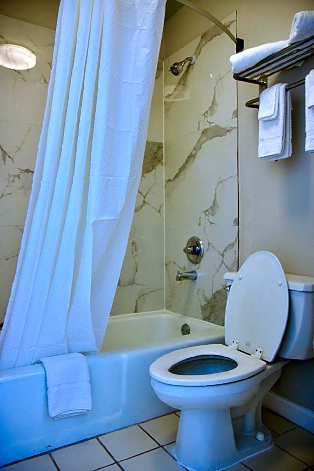 Heritage Inn by Capital O Baton Rouge I 10