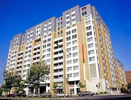 Hotel Faubourg Montreal Centre Ville Downtown 183492