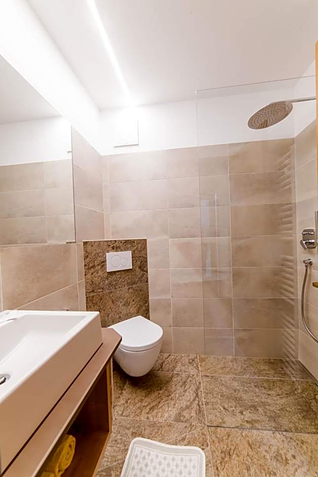 Pension Apartments Pardell