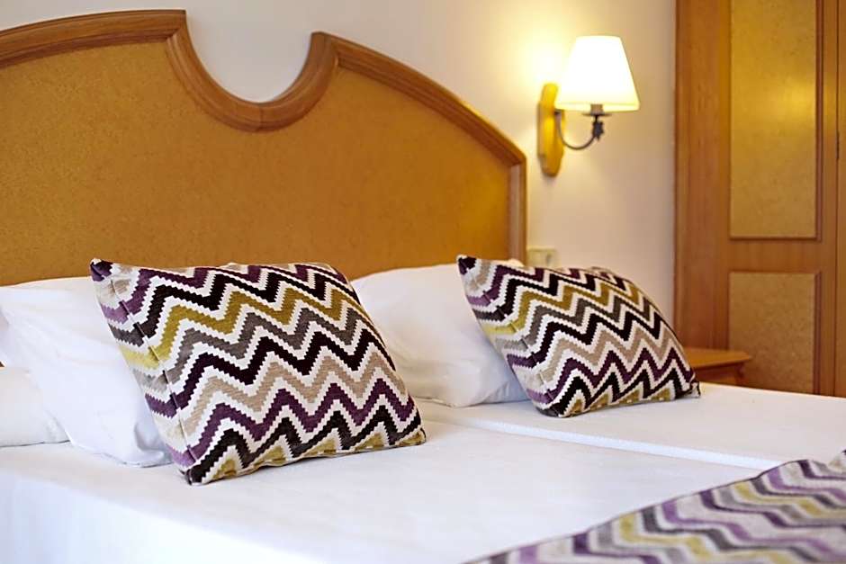 Grupotel Santa Eulària & Spa - Adults Only