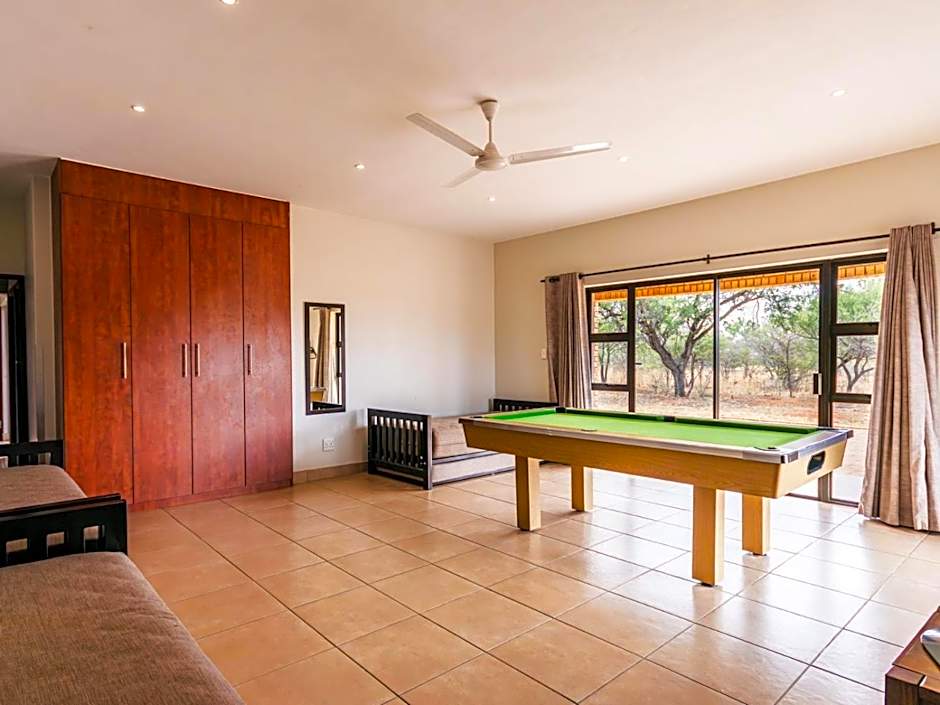 Zebula Golf and Wildlife Estate - Spectacular View Pax 13 - Moi Signature Luxury villa