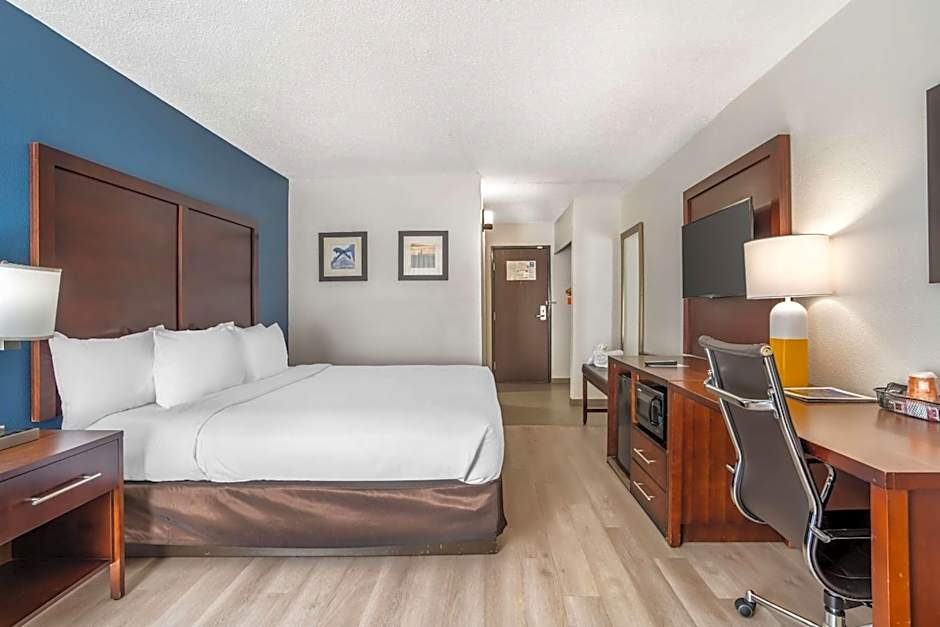 Comfort Inn Charlotte Airport Uptown