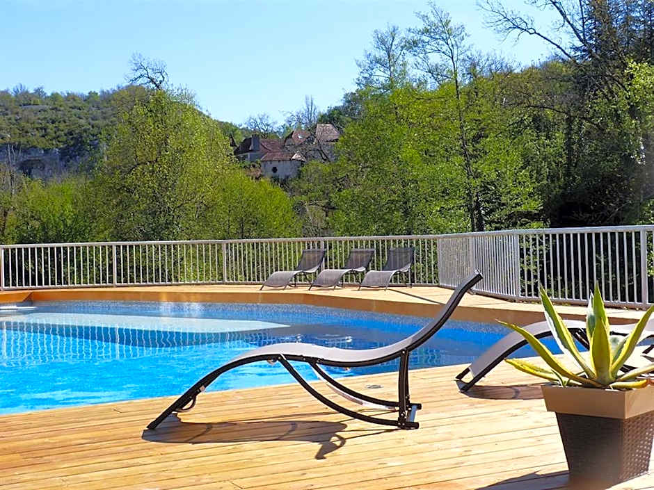 Hôtel des Grottes