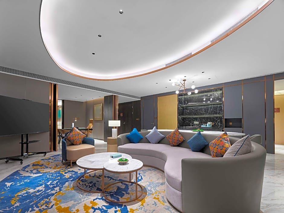 Photo 1 of 7 of Presidential 1 King Bed Suite