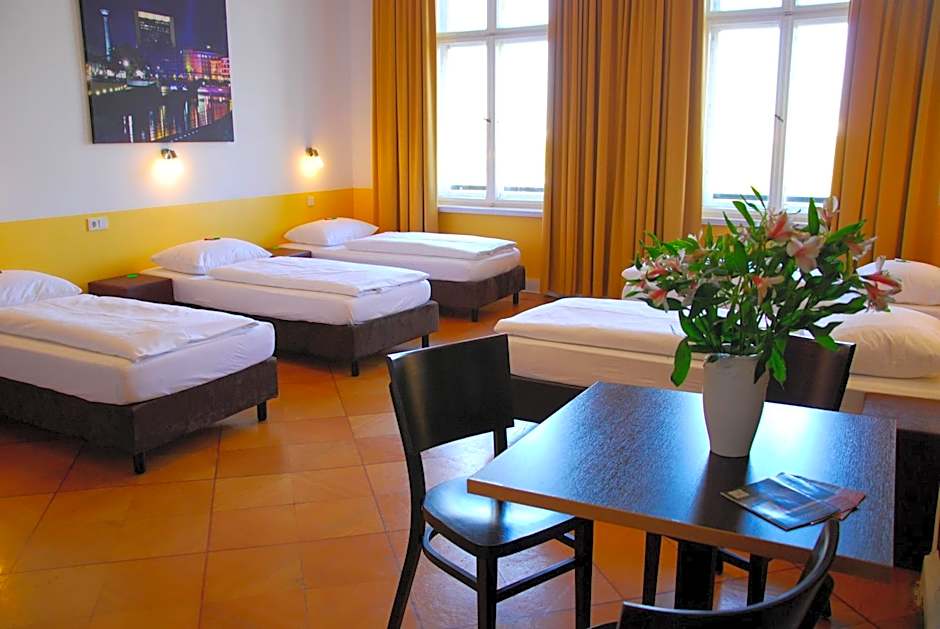 Grand Hostel Berlin Classic