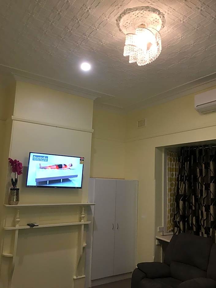 Albury Central Motel