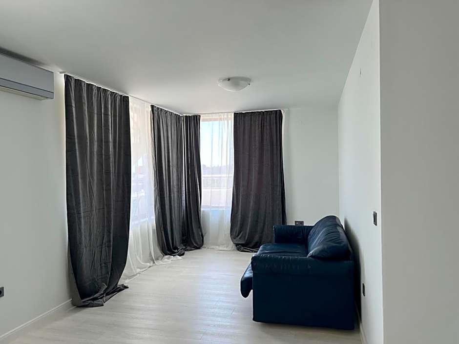 Continental Apartments