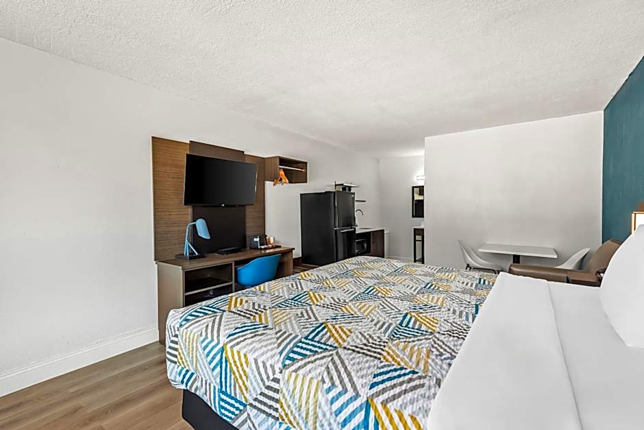 Studio 6 Hammond, LA I12 I55