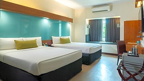 Microtel by Wyndham UP Technohub