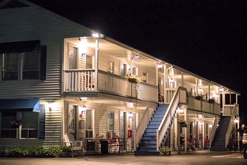 Seacoast Motel