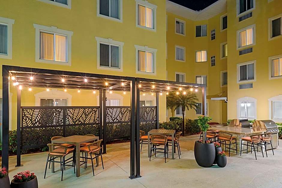 Homewood Suites by Hilton Bonita Springs, FL