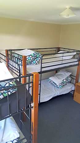 Bunk Bed in Mixed Dormitory Room