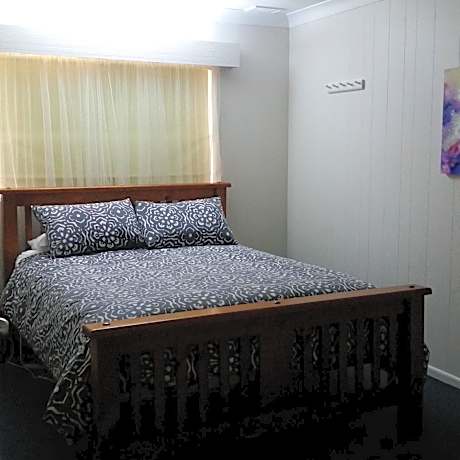 Standard Twin Room with Garden View