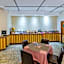 Carillon Plaza Hotel