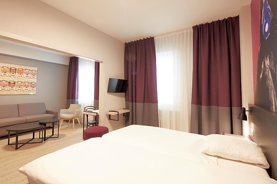Crystal Hotel