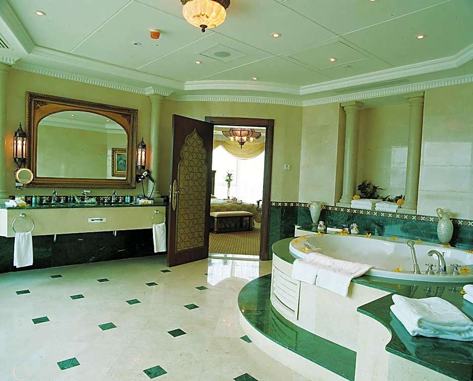 Al Habtoor Grand Beirut