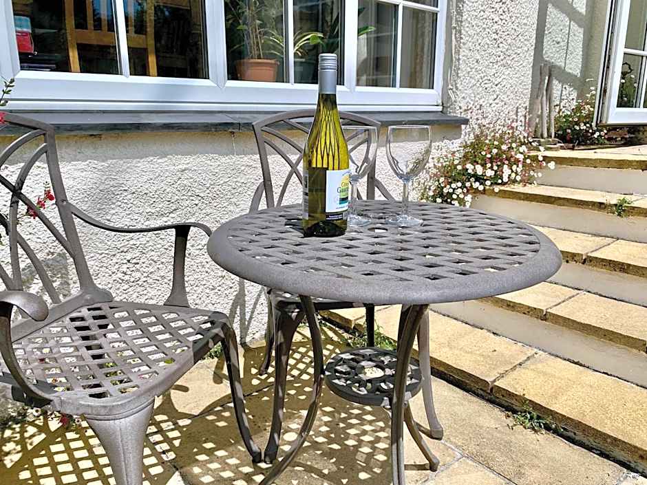 Lynwood House Bed and Breakfast