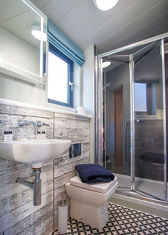 Sauchope Links Holiday Lodge and Glamping Park