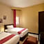 Golden Ocean Marina Hotel