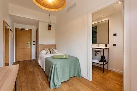 Single Room - Unlimited Brunch