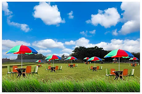 Shree Parivaar Hotel & Resort