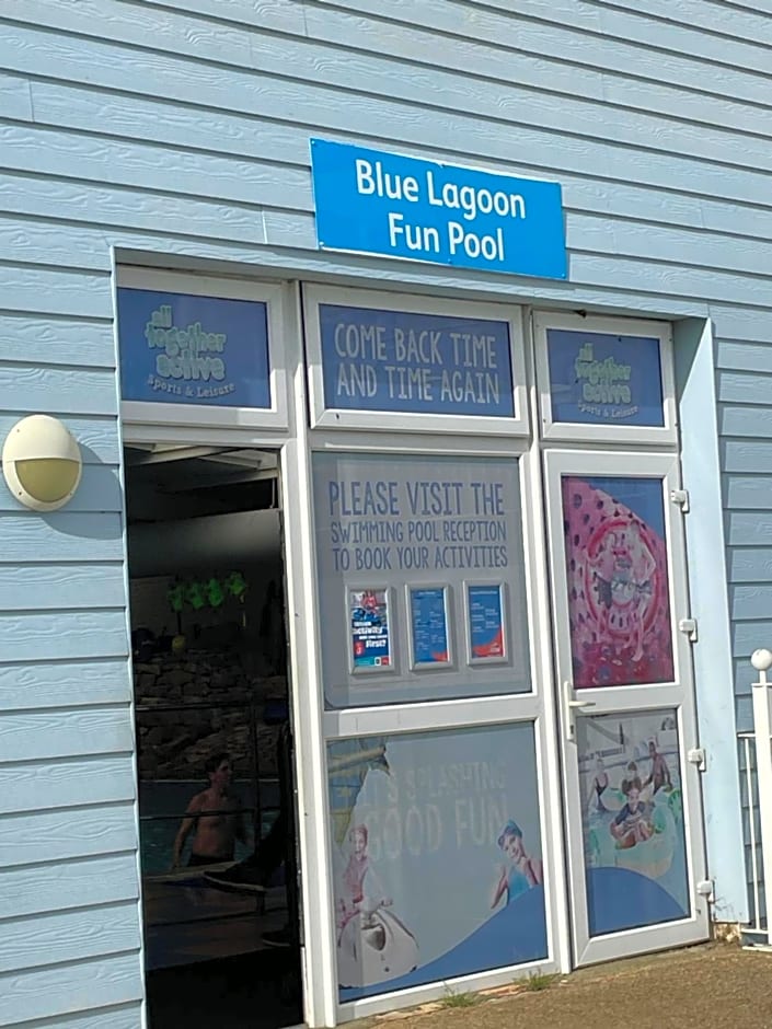 Nodes Point Sandy Bay AP27 affordable ferry prices available