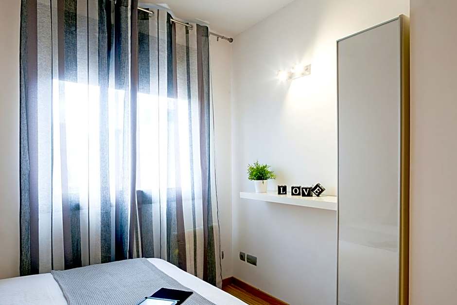 Feelathome Poblenou Beach Apartments